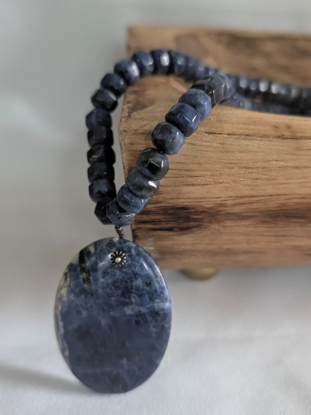 Vintage Sodalite Kyanite Semiprecious Gemstone Lrg Pendant Carved Beads Necklace